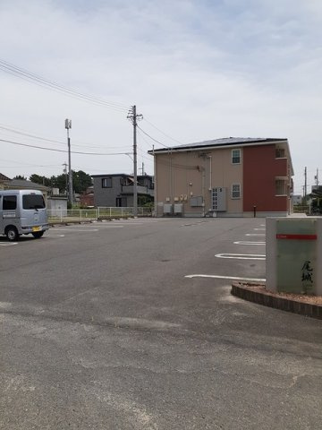 カーサ尾城の駐車場|駐車場完備です