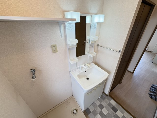 オリゾン　Ｂの独立洗面台|他社様掲載物件もまとめてご紹介、ご案内可能です(^^)/