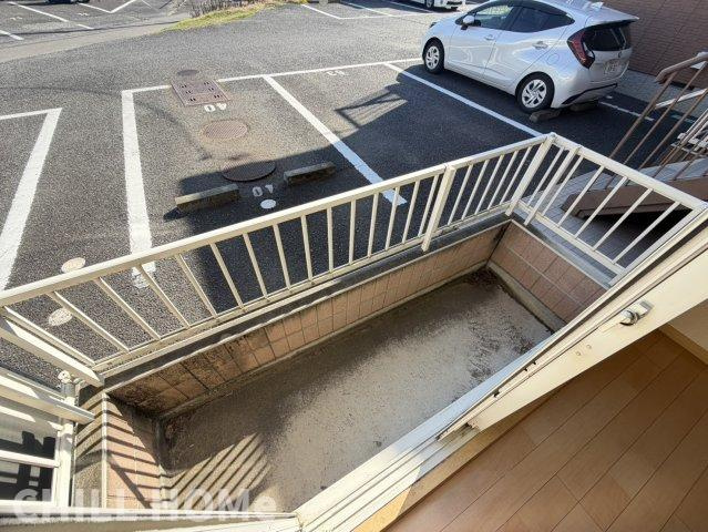 ヴィラ・ブルーノ　Ｅのバルコニー|他社様掲載物件もまとめてご紹介、ご案内可能です(^^)/