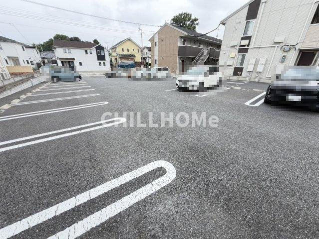 ブルーサファイア　Ａの駐車場|当社、チルホームのHPもご覧ください(^^)/物件情報多数♪