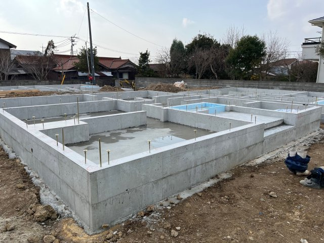 【周辺】 | 常盤小学校に通える新築戸建　宇部市亀浦３丁目　第２－３号棟　クレイドルガーデン　アーネストワン | 閑静な住宅街