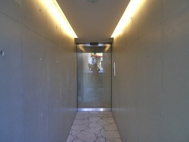 【エントランス】 | VERT COURT OGIKUBO