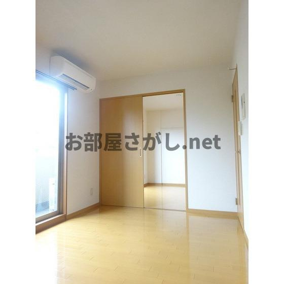 プレデパルク３の居間・リビング|居室