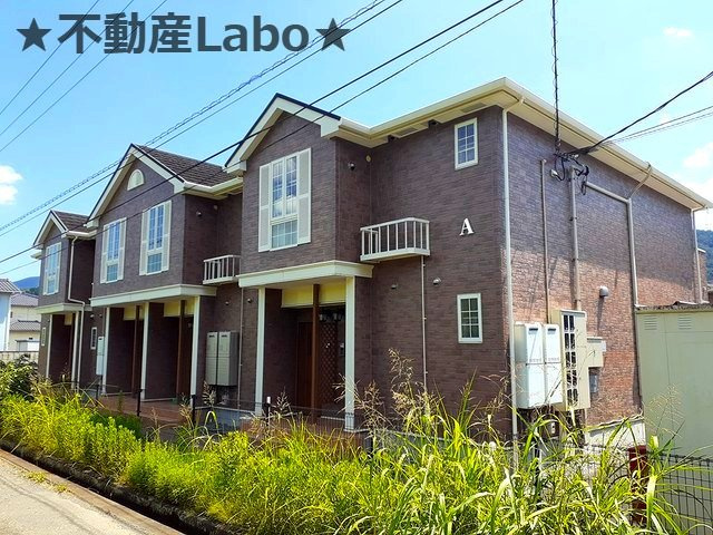 ニューカムリーA　201