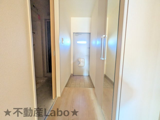 フランメゾンAの玄関