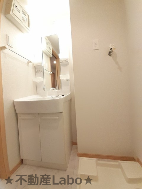 シャルム北島の洗面所