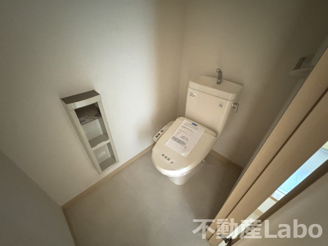 シャーメゾン藍住D棟のトイレ