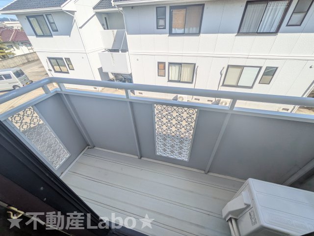 第5新見ハイツのバルコニー