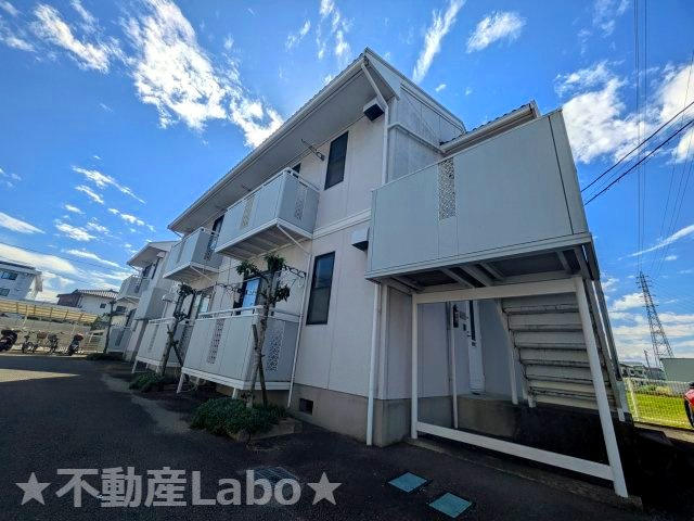 第5新見ハイツの外観