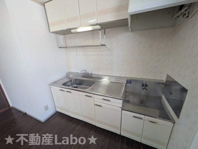 第5新見ハイツのキッチン