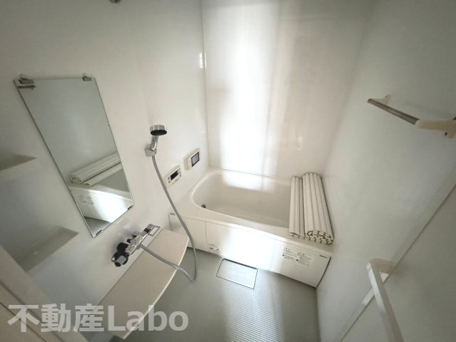 徳島市北田宮２丁目のアパートの浴室