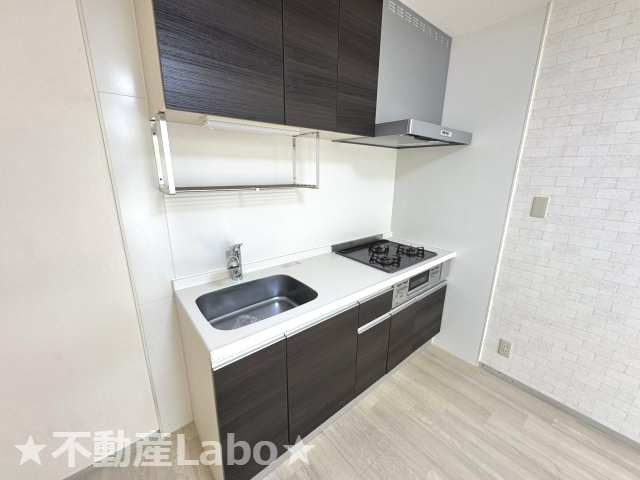 徳島市南沖洲３丁目のアパートのキッチン