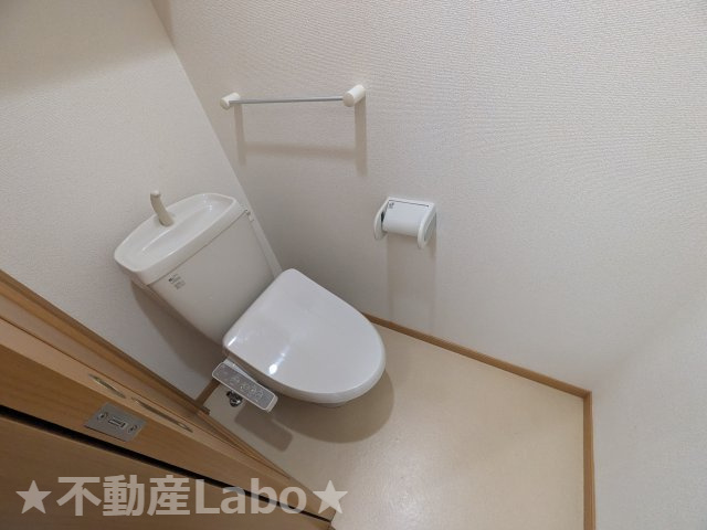 ヴィヴァーチェ 春日野のトイレ