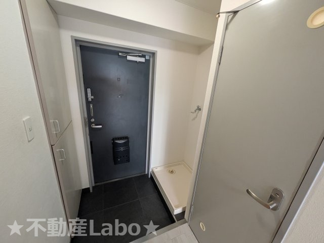 ラフォーレⅠ 405の玄関