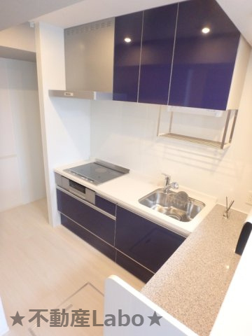 アムール21　F105のキッチン