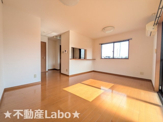 ミュージア春日B