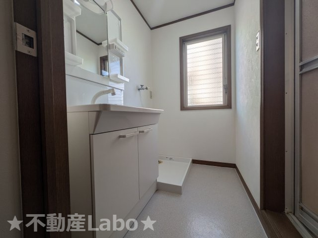 エクセレントソシアの洗面所