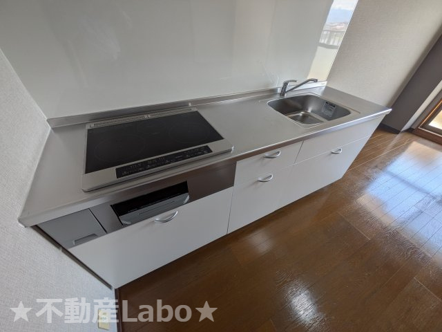 グランヴェール勝瑞のキッチン