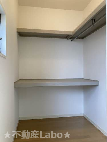 シャーメゾンエチュードDの収納