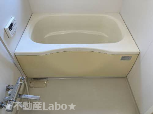 シャーメゾンエチュードDの浴室