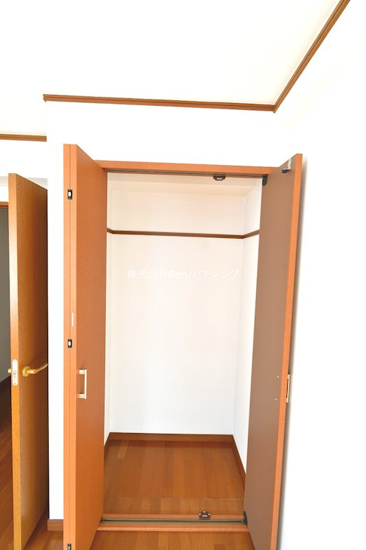 チェリーハイツ　の収納