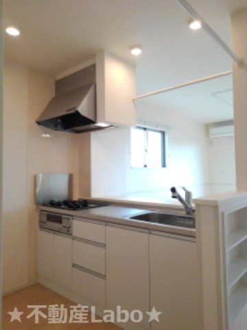 ルタン・ザ・サードAのキッチン