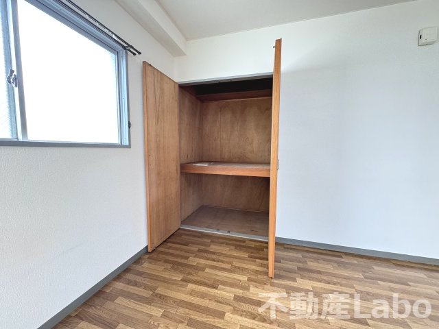 徳島市佐古四番町の賃貸マンションの収納