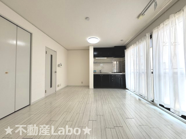 徳島市南沖洲３丁目のアパートの内装