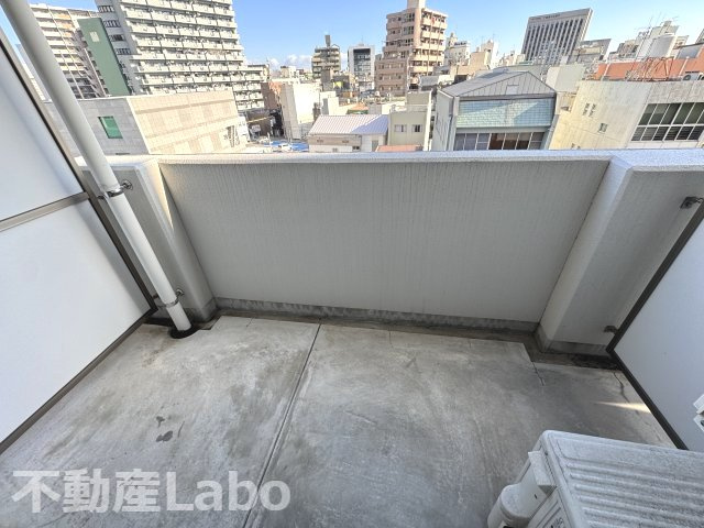 徳島市東大工町３丁目の賃貸マンションのバルコニー