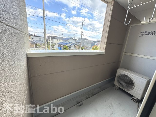 徳島市北矢三町３丁目のアパートのバルコニー