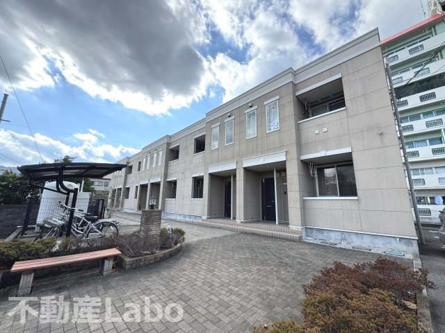 徳島市北矢三町３丁目のアパートの外観