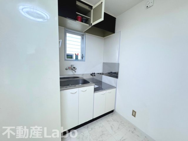 徳島市上助任町三本松の賃貸マンションのキッチン