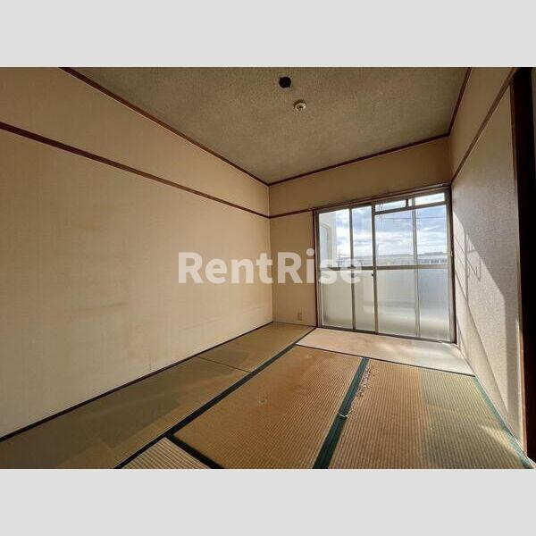 ハイツ小正Aの和室