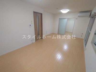 【居間・リビング】 | フレグランス牛川A棟