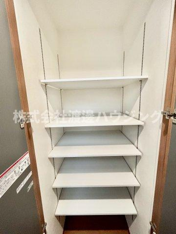 門真市大池町一戸建の収納