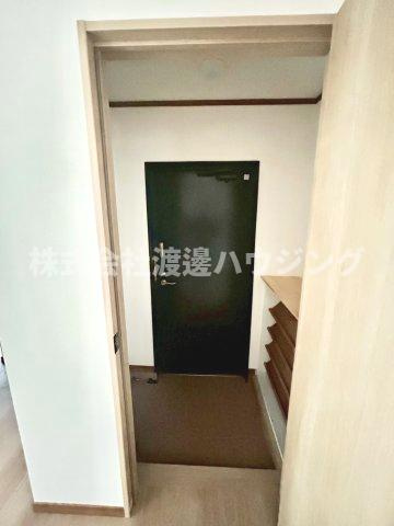 元町ハイツⅡの玄関