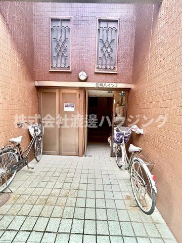 元町ハイツⅡのエントランス