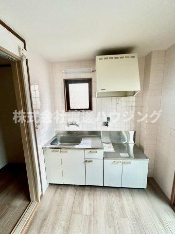 元町ハイツⅡのキッチン