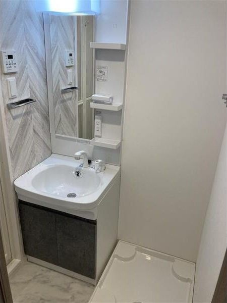 S-RESIDENCE亀島駅前ascent(アセント)の洗面所