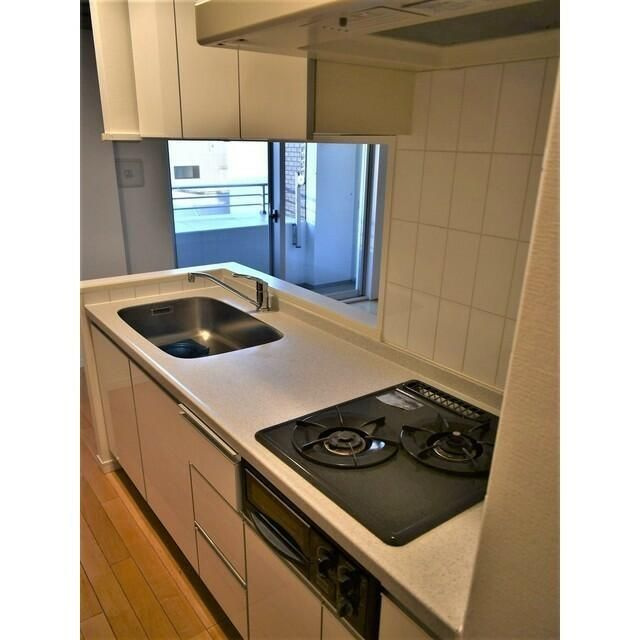 ルクレ新川レジデンスのキッチン