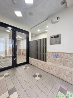 【エントランス】 | エバースクエア同心