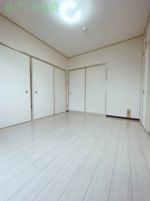 【寝室】 | 大正メゾン