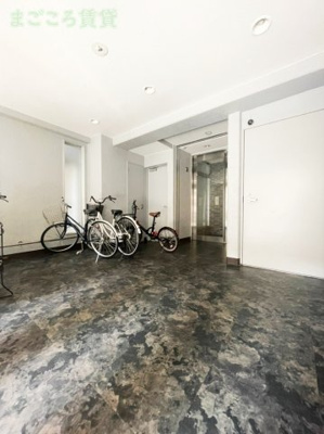 【エントランス】 | ビクトワーレ