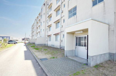 【エントランス】 | ビレッジハウス上北島2号棟