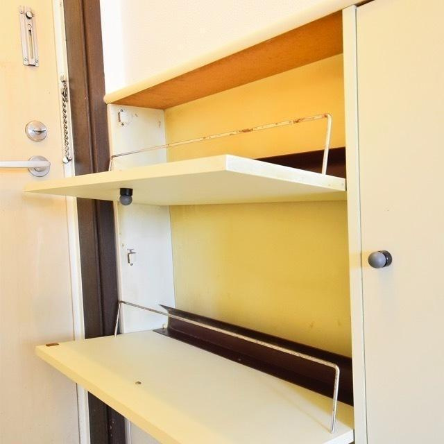 ヴィレッヂストン分梅の玄関|玄関