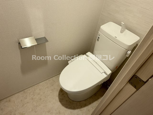 エスリード名古屋サザンプレイスのトイレ|同シリーズイメージ写真
反転色違い
現況と異なる場合現況優先