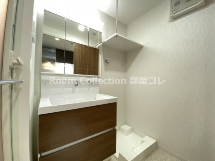 グランツェ名駅太閤通の洗面所|※同物件他部屋写真
反転の場合有