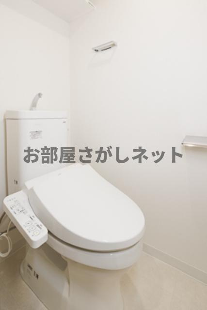 ウェスタ板橋仲宿【おとり物件なし】#学生・社会人にオススメのトイレ|※写真は同タイプ住戸です。