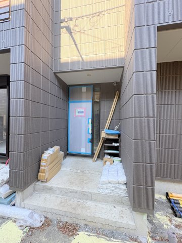 練馬区練馬１丁目の賃貸マンションのエントランス