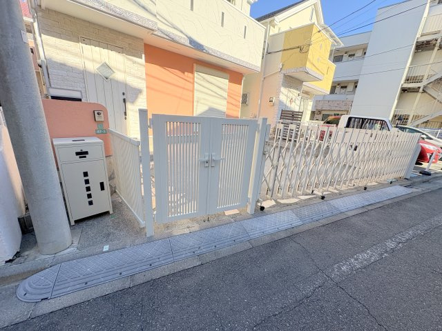 桜台戸建のエントランス